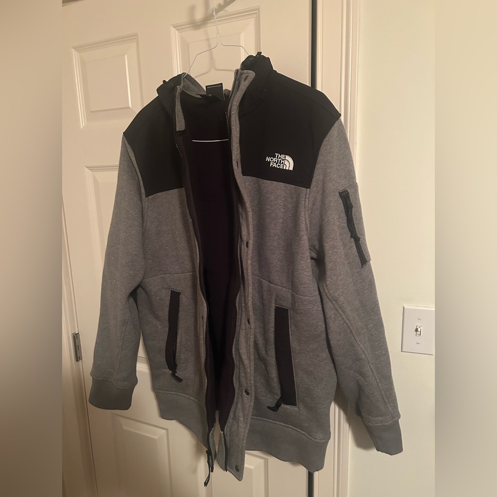 THE NORTH FACE Fleece Jacket